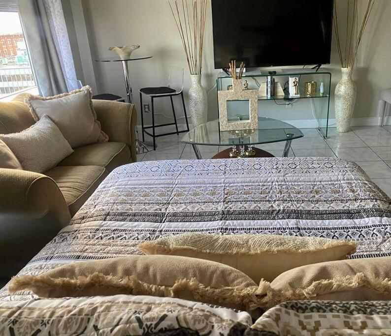 Cozy Downtown Condominium Jacksonville Bagian luar foto
