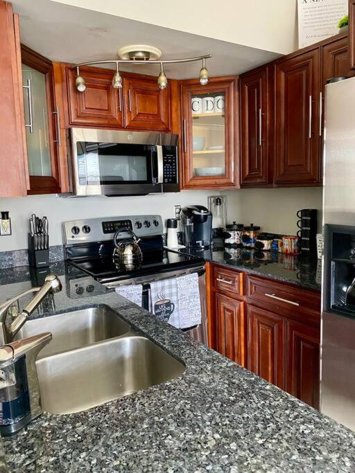 Cozy Downtown Condominium Jacksonville Bagian luar foto